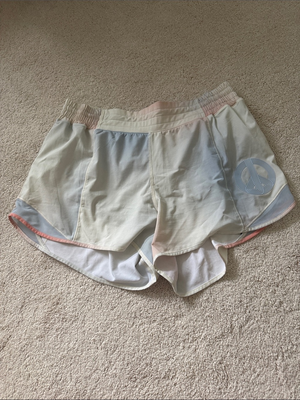 Lululemon x Madhappy Hotty hot 4” short